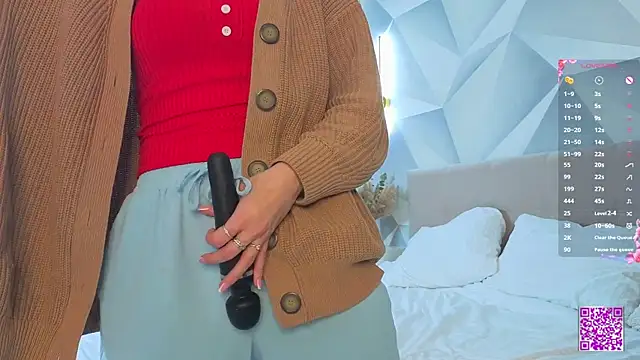 Snapshot of JodeeThu chatting on October 16, 5:43 am JodeeThu online show from October 16, 5:43 am