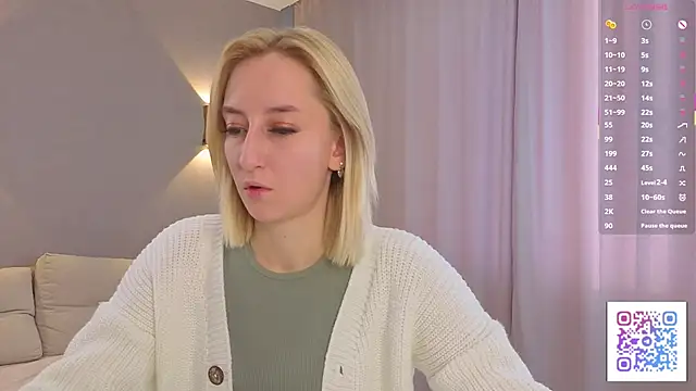 Snapshot of JodeeThu chatting on October 31, 5:53 am JodeeThu online show from October 31, 5:53 am