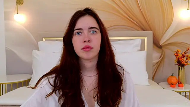 KimberlyBond online show from September 24, 3:22 pm