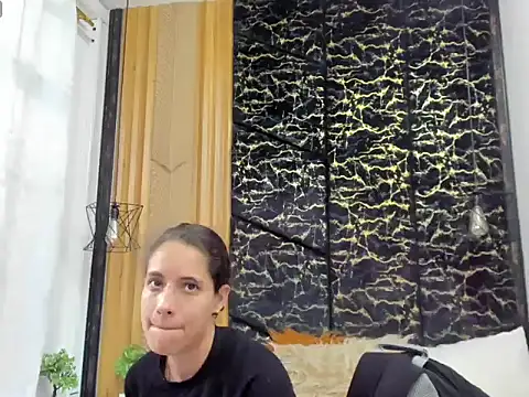 MiaCours online show from April 14, 6:52 pm