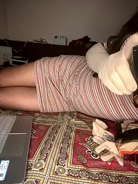 jiya00 online show from November 17, 12:44 am