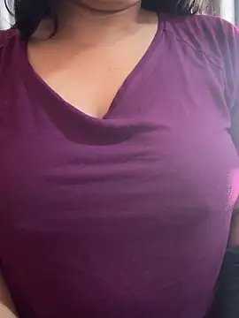 Maggi-is-back online show from December 5, 8:37 am