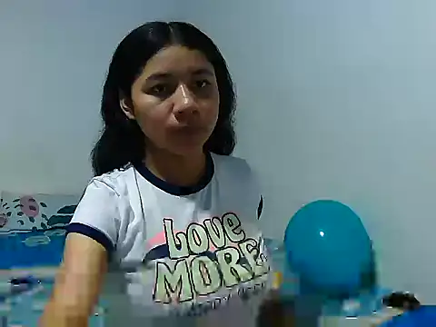 Snapshot of kate_bliss chatting on September 30, 8:35 pm kate bliss online show from September 30, 8:35 pm