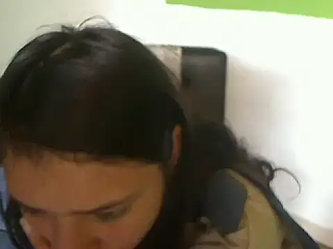 akamesweet online show from November 3, 5:39 pm