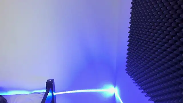 Ellope  online show from October 7, 3:33 am