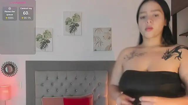 Seraphyne666 online show from October 11, 12:19 pm