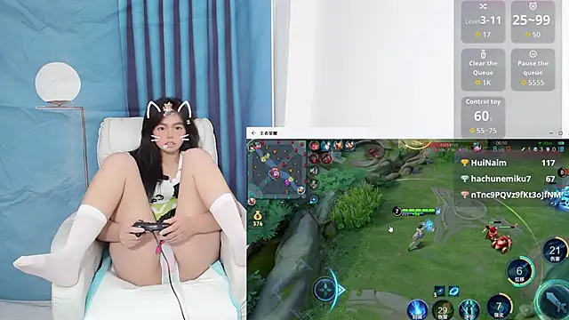 Snapshot of Duolamei chatting on October 22, 1:49 pm Duolamei online show from October 22, 1:49 pm