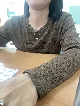 Snapshot of -NhaKy22 chatting on October 30, 3:42 am -NhaKy22 online show from October 30, 3:42 am