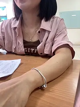 Snapshot of -NhaKy22 chatting on October 21, 1:31 am -NhaKy22 online show from October 21, 1:31 am