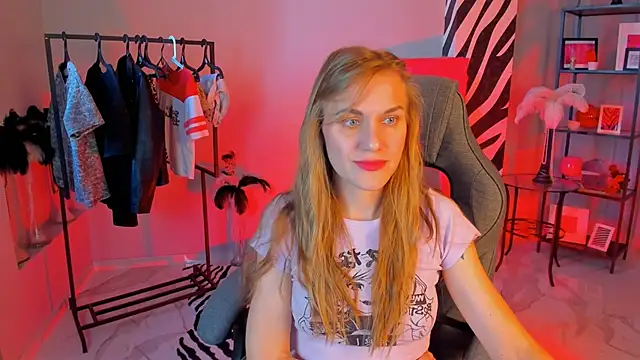 VanessaMates online show from September 24, 5:28 am