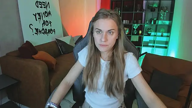 VanessaMates online show from October 24, 5:58 am