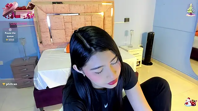 LICKY LOV online show from February 26, 3:27 am