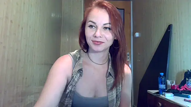 Snapshot of Kisa26311 chatting on September 18, 12:37 pm Kisa26311 online show from September 18, 12:37 pm