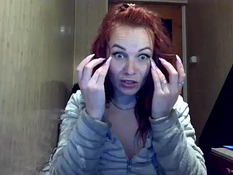 Snapshot of Kisa26311 chatting on October 18, 4:32 pm Kisa26311 online show from October 18, 4:32 pm