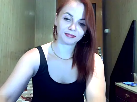 Snapshot of Kisa26311 chatting on October 3, 7:24 am Kisa26311 online show from October 3, 7:24 am