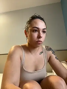 Snapshot of Kitty5348 chatting on October 31, 4:00 pm Kitty5348 online show from October 31, 4:00 pm