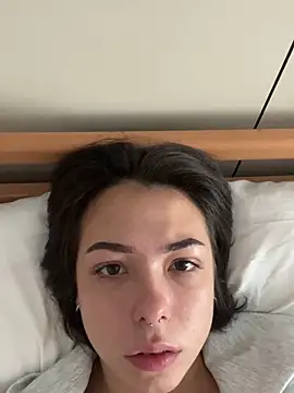 Snapshot of Kitty5348 chatting on October 8, 9:35 am Kitty5348 online show from October 8, 9:35 am