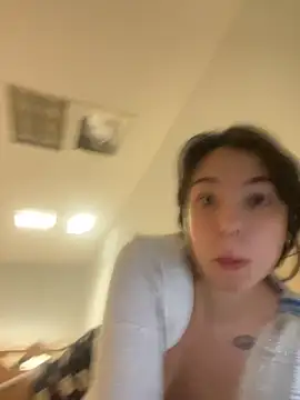 Kitty5348 online show from November 12, 5:33 pm