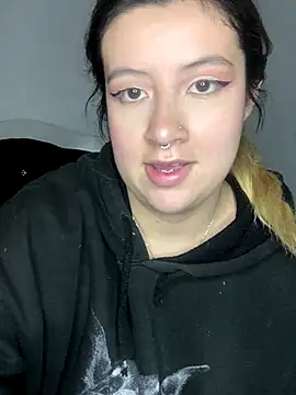 Blair Bunnyy online show from January 6, 6:39 am