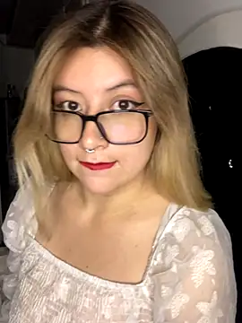 Blair Bunnyy online show from October 29, 7:23 am