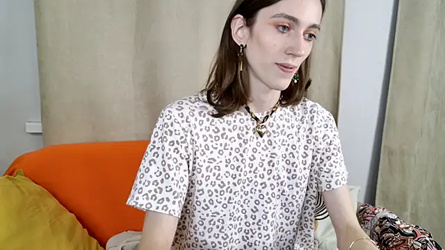 melody gepard online show from September 12, 10:50 pm