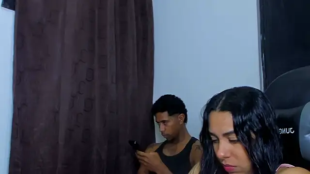 violet and myers online show from January 15, 8:26 pm