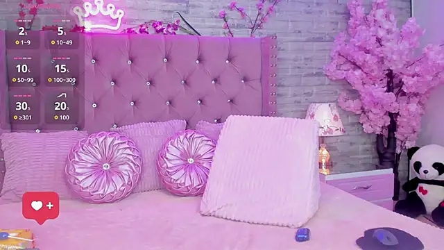 ZaryJonnes online show from September 28, 9:42 pm