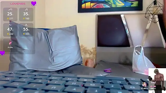 Snapshot of Rachell_Valentina chatting on October 21, 2:59 am Rachell Valentina online show from October 21, 2:59 am