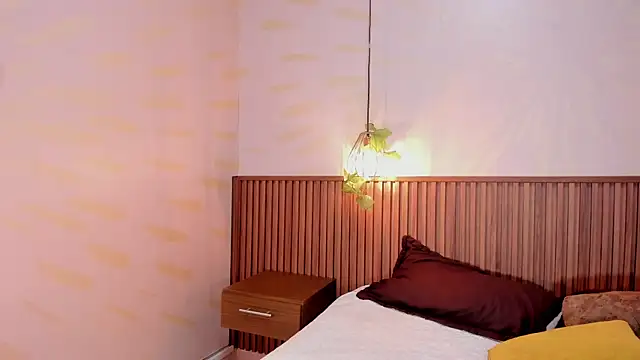 amaranta rouse online show from October 31, 6:23 pm