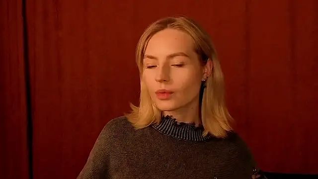 Sunshine Angell online show from January 10, 10:25 pm