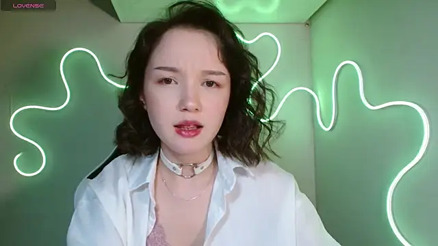 DemiWildcat online show from October 17, 12:52 pm