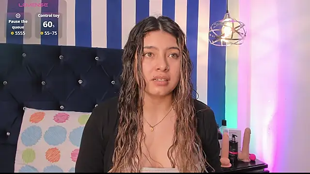 valeria rouse28 online show from October 3, 4:34 pm