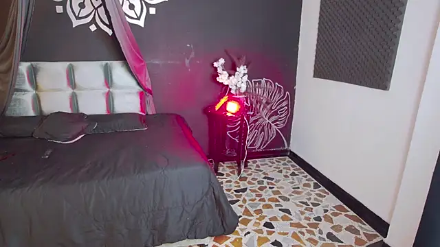 Maylu Fox online show from November 1, 12:42 pm