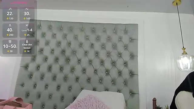 Snapshot of aaliyah_beller chatting on September 26, 7:11 pm aaliyah beller online show from September 26, 7:11 pm