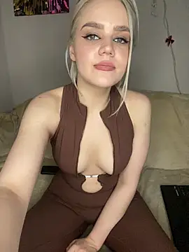 April Purr online show from February 14, 3:36 pm