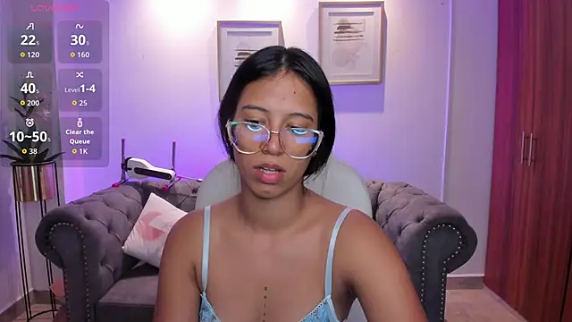 Snapshot of raven_stonee chatting on September 23, 3:15 am raven stonee online show from September 23, 3:15 am