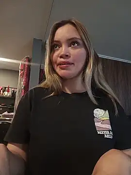 aliiceFM online show from March 24, 6:13 pm