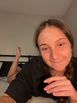 MadilynX777 online show from October 22, 11:21 pm