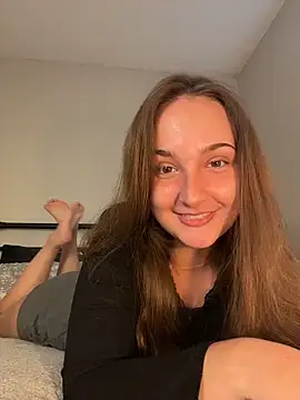 MadilynX777 online show from October 14, 10:56 pm