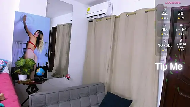 zou quira online show from March 7, 3:13 am