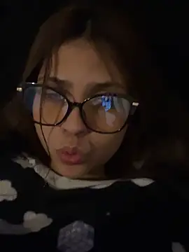 ChartedHallway online show from September 21, 11:47 pm