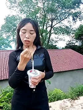 sulove xx online show from September 17, 10:46 am