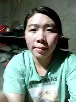 quynhkoolbae online show from November 5, 2:11 pm