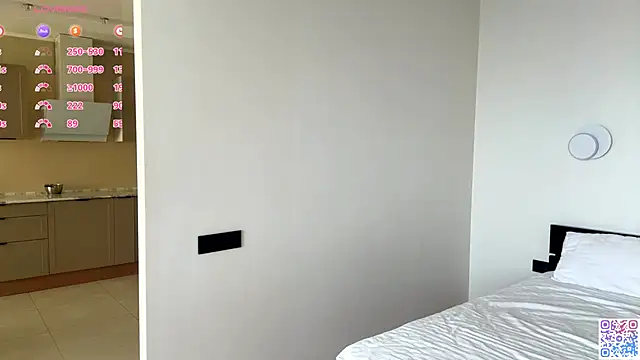 DestinyTurner online show from February 6, 9:12 am