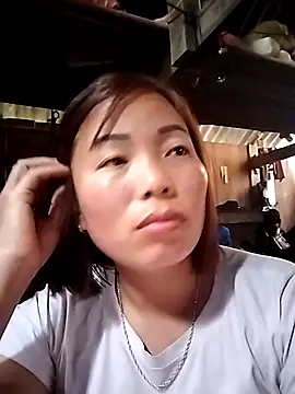 Annaacutee online show from December 18, 5:56 am