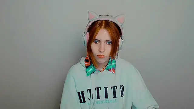 Snapshot of GuessMe___ chatting on October 4, 9:52 pm GuessMe online show from October 4, 9:52 pm