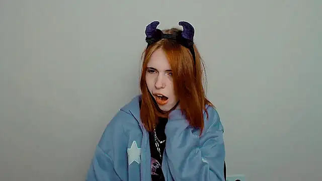 Snapshot of GuessMe___ chatting on October 10, 9:09 pm GuessMe online show from October 10, 9:09 pm