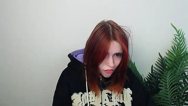 Snapshot of GuessMe___ chatting on October 26, 5:03 am GuessMe online show from October 26, 5:03 am