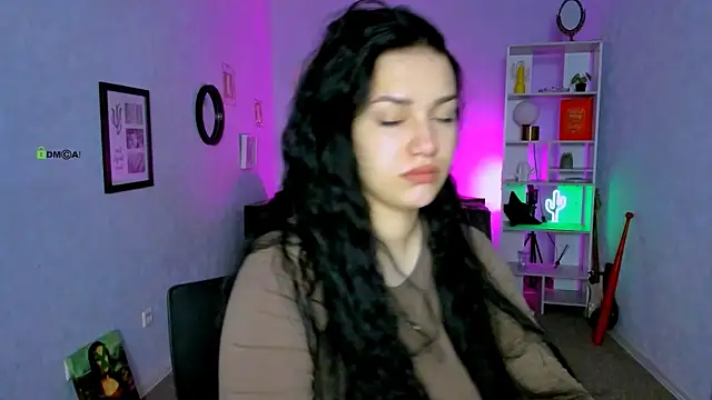 miss ella  online show from September 25, 5:50 am