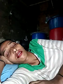 Snapshot of Pinki_thakur_1 chatting on September 24, 7:46 pm Pinki thakur 1 online show from September 24, 7:46 pm